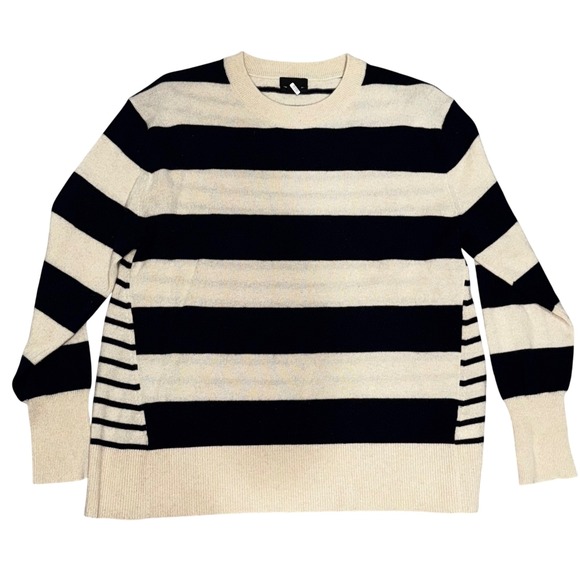 J.Crew Italian Cashmere Sweater, Striped, Beige and Navy, Women sz S - Picture 1 of 10